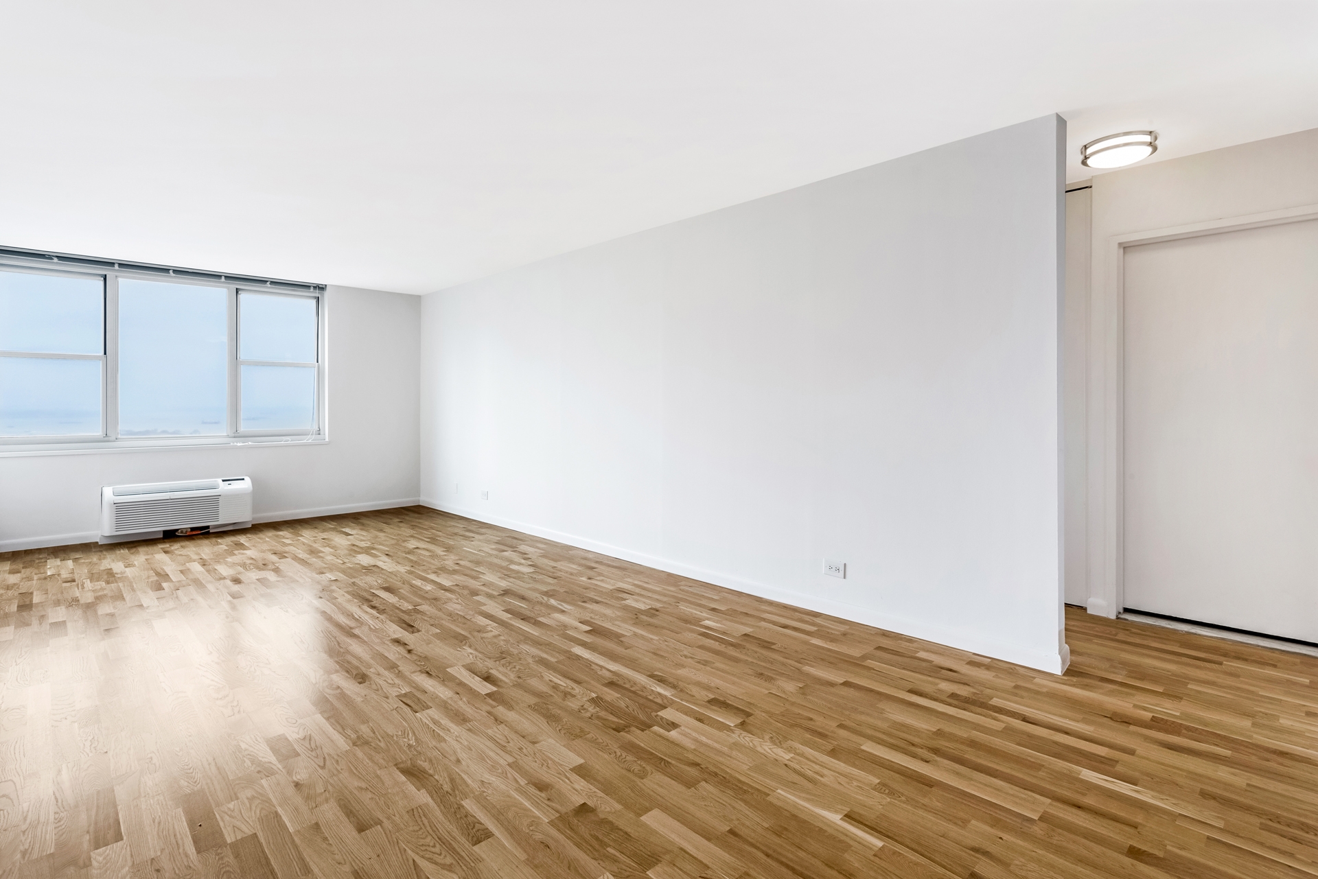 Gateway Apartments 3 of 6