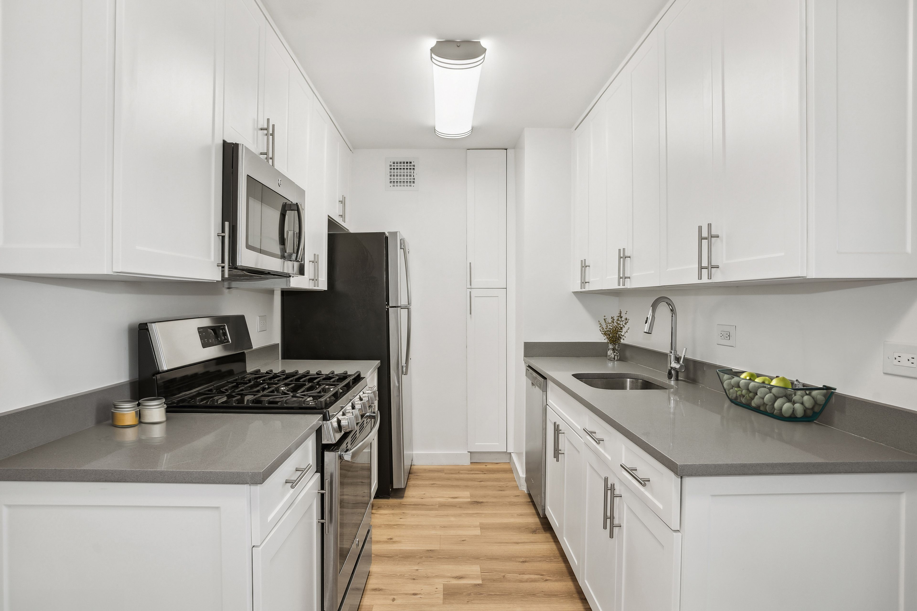 Gateway Apartments 3 of 4