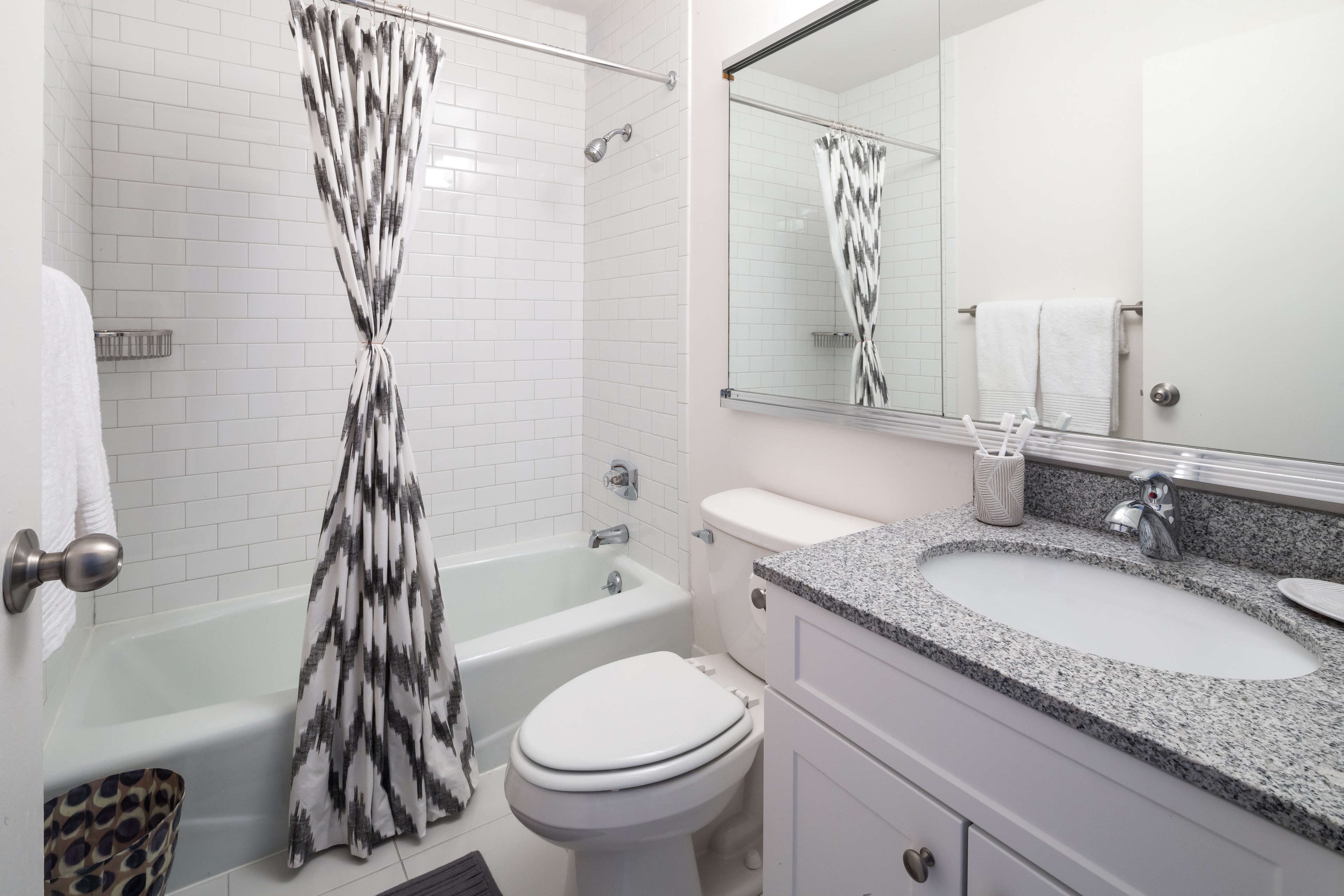 Gateway Apartments 4 of 4