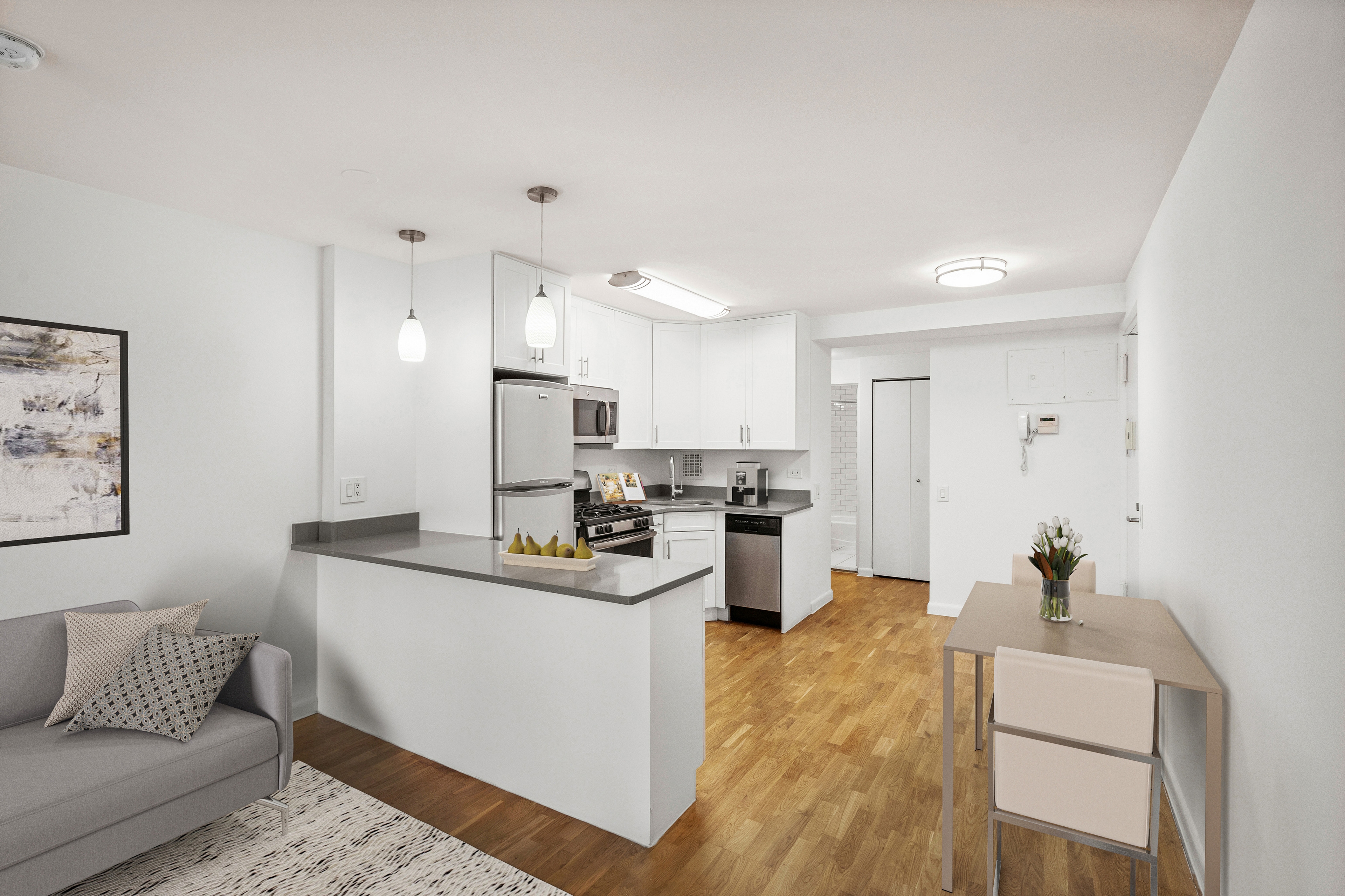Gateway Apartments 4 of 12