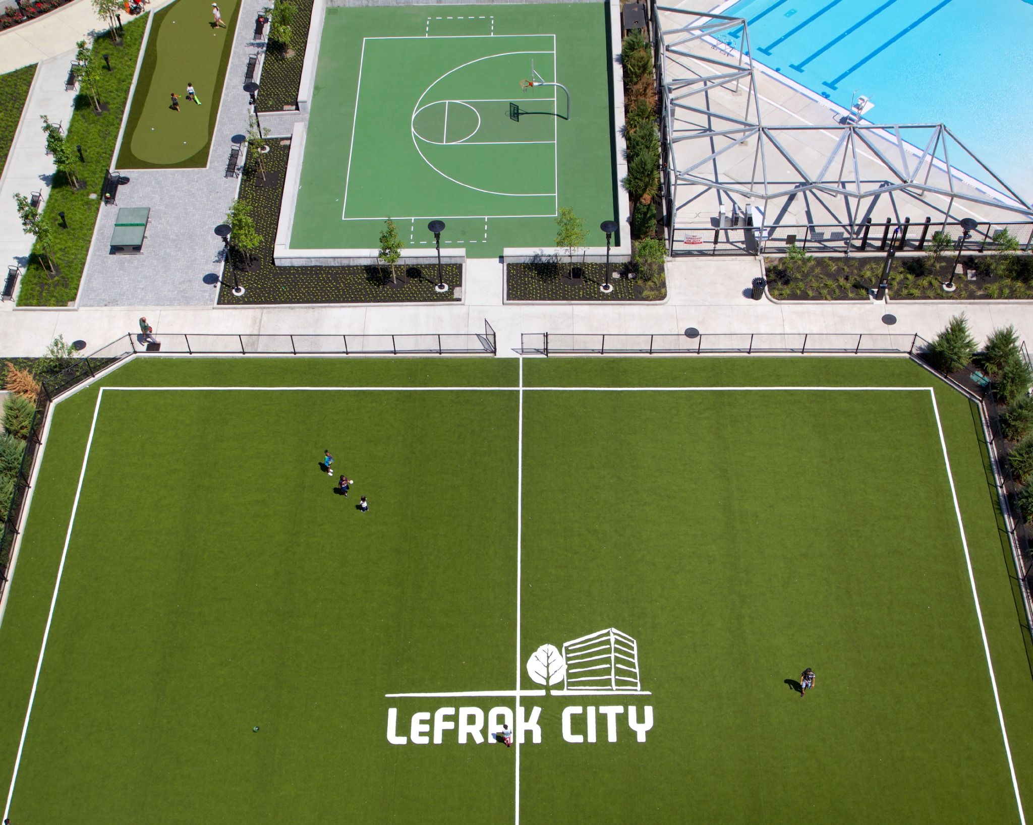 Lefrakcity 8 of 12