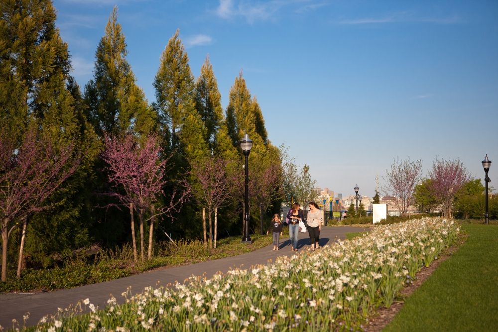 Landscaped Waterfront Walkway