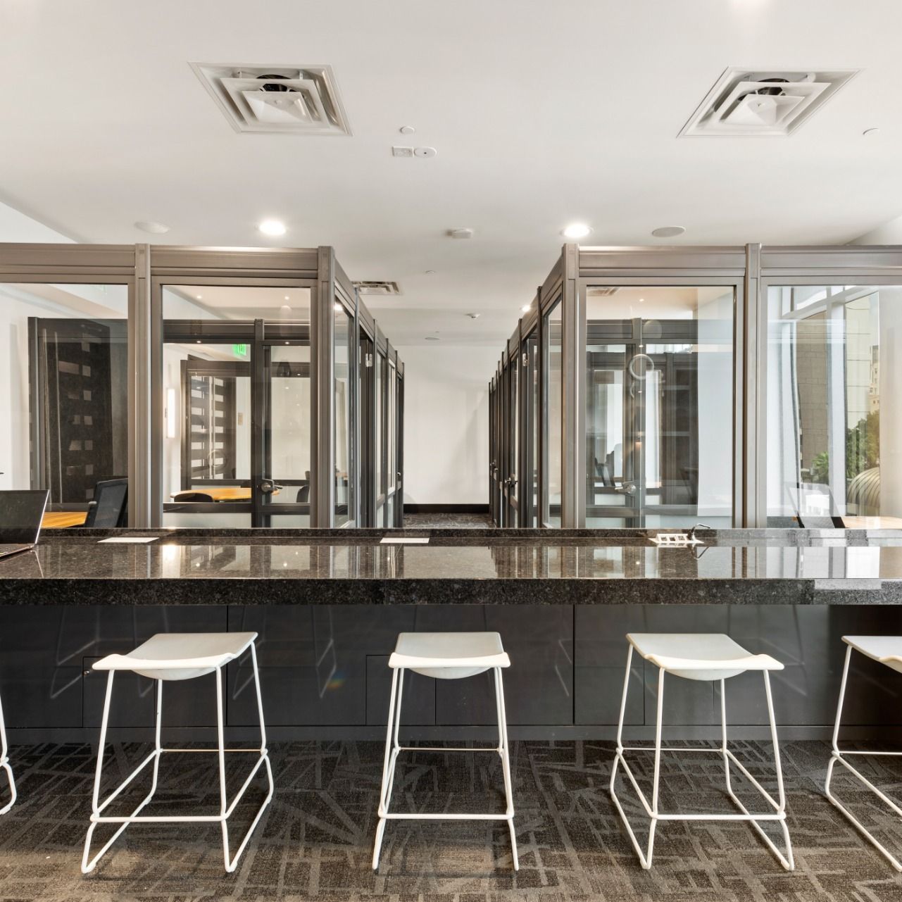 Co-working Space Co-working Space