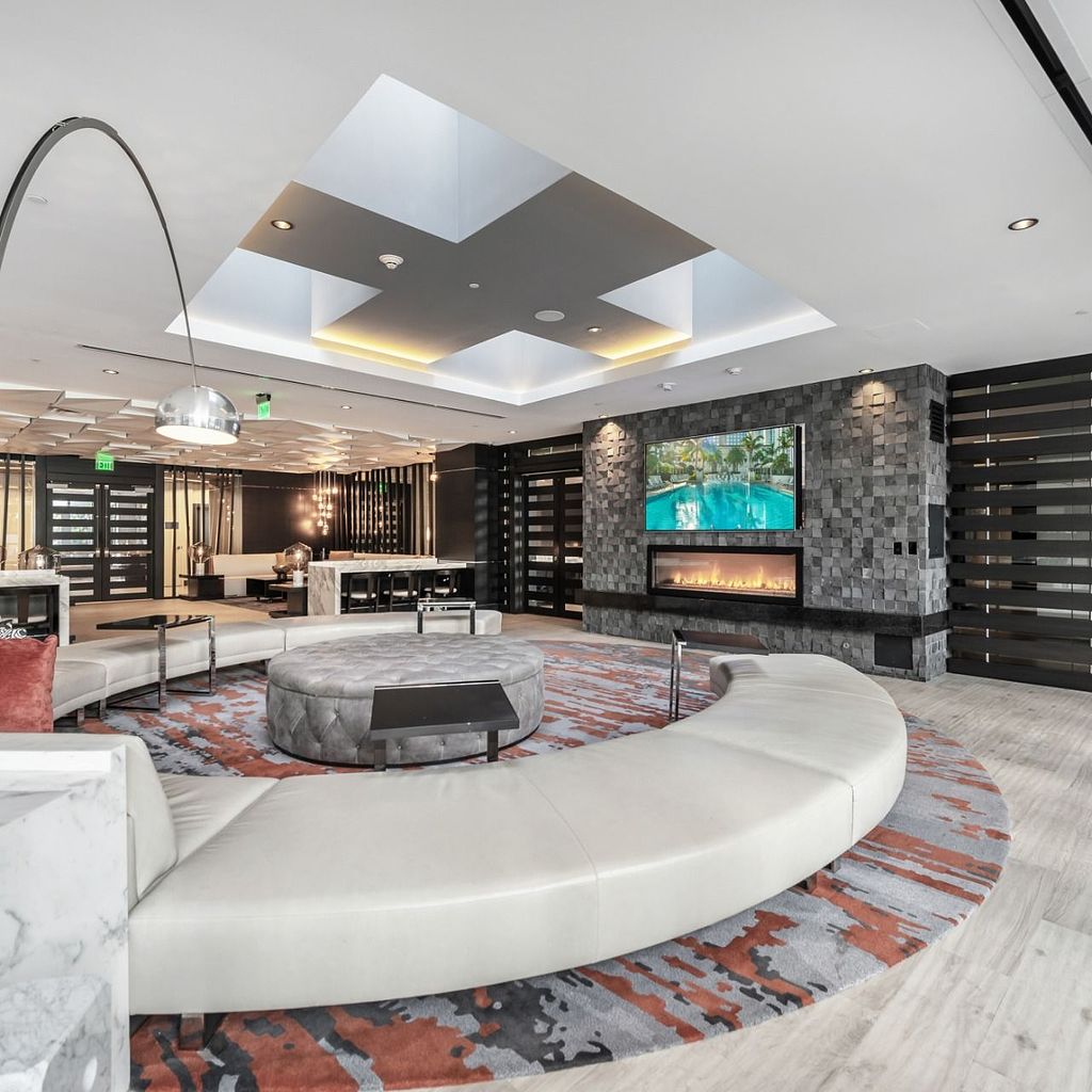 Resident Lounge Resident Lounge