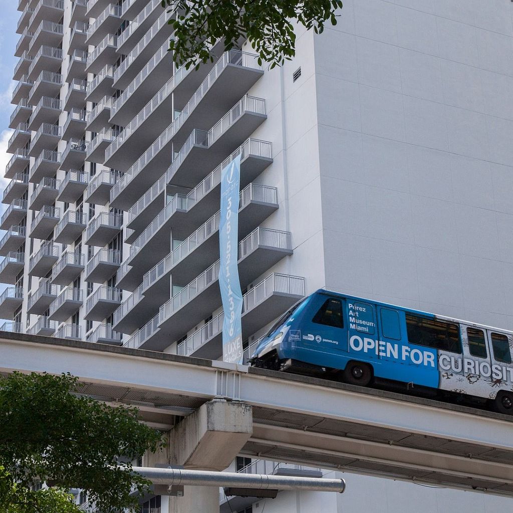 One block to nearest Metromover Station One block to nearest Metromover Station