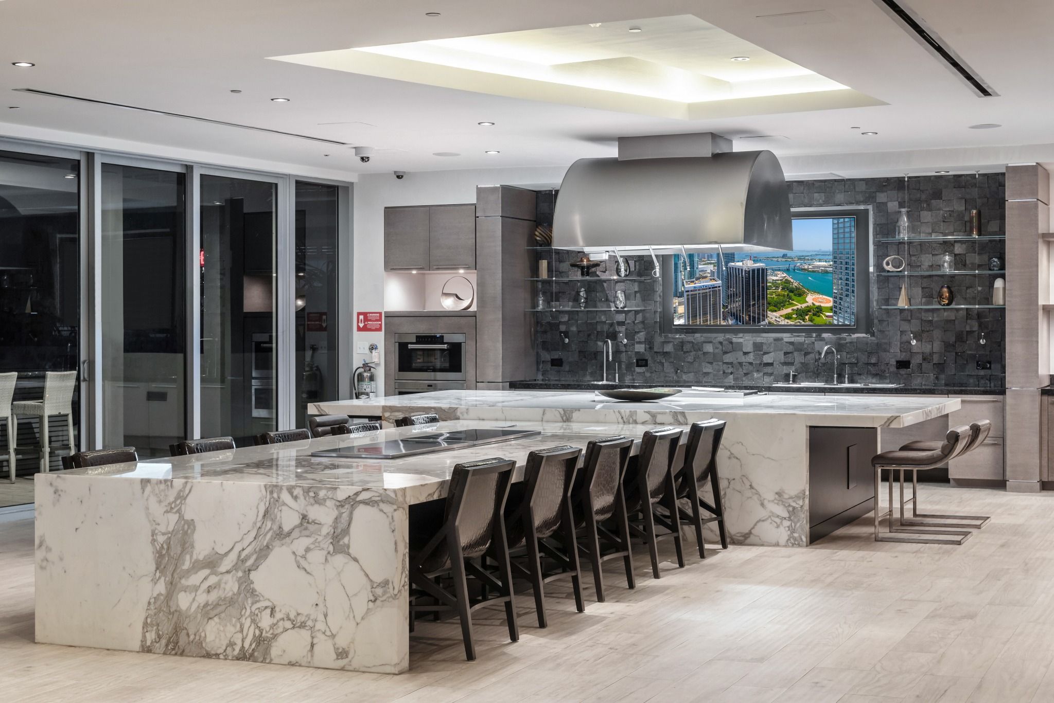 Demonstration Kitchen Demonstration Kitchen in Monarc Apartment