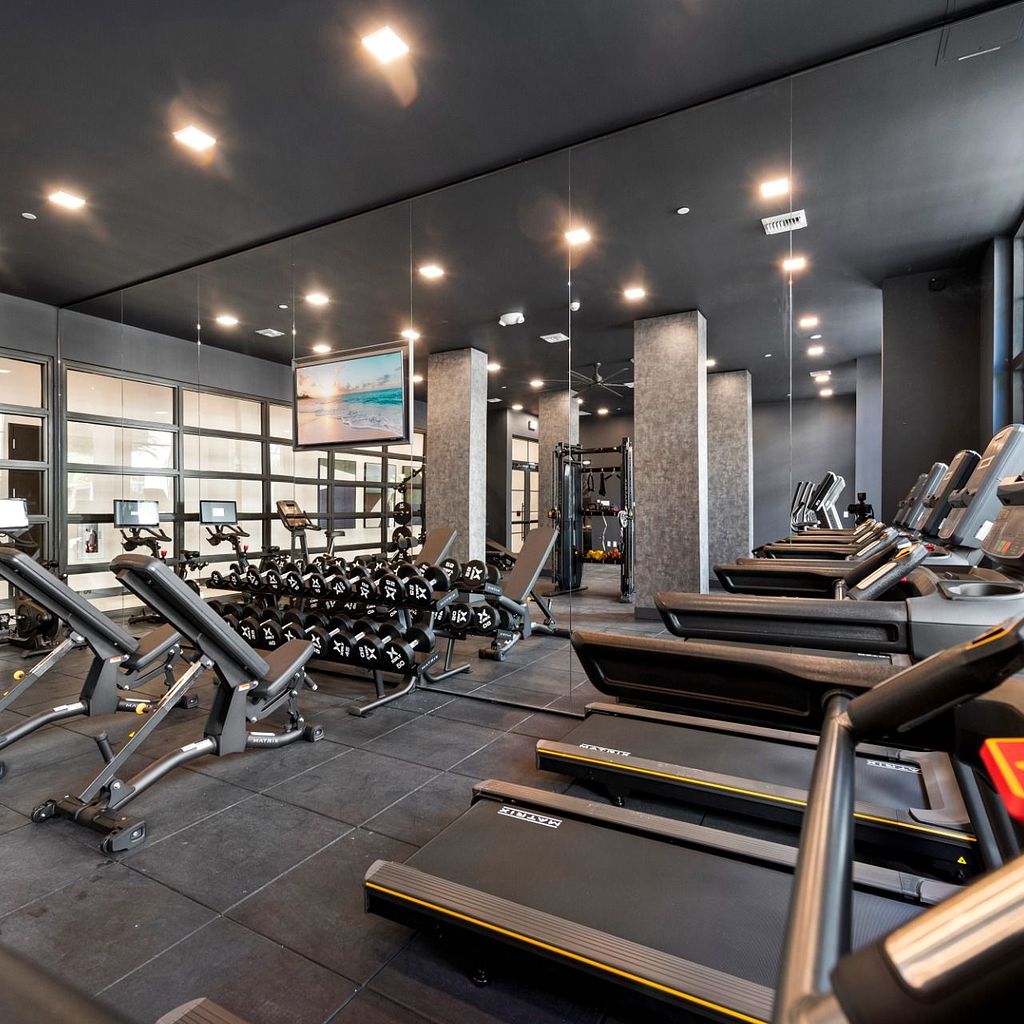 Fitness & Yoga Facilities Cardio equipment at Villa Sole