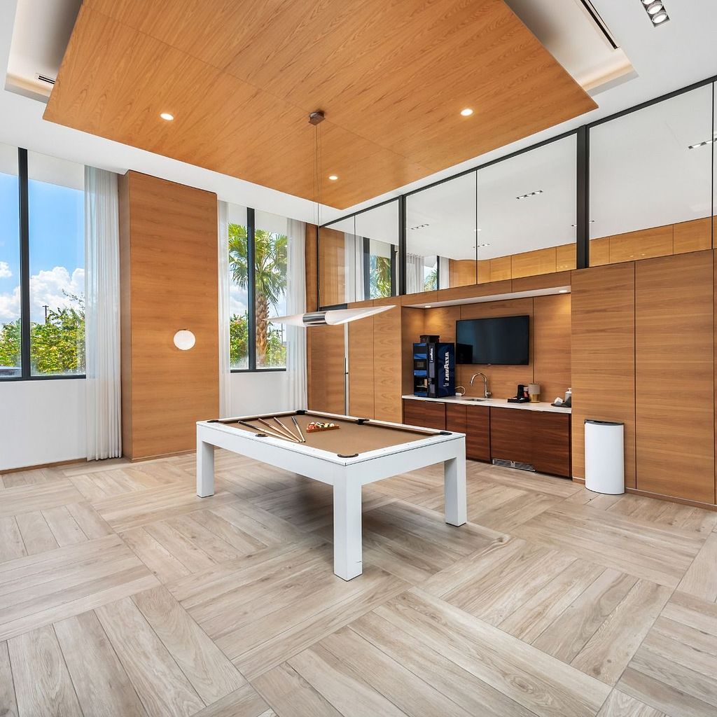 Resident Lounges Resident Lounges