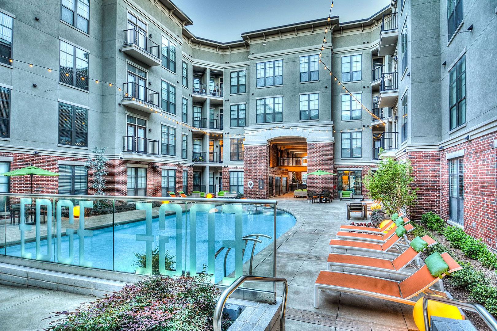 Stunning Tulsa Luxury Apartments With Outdoor Kitchen image